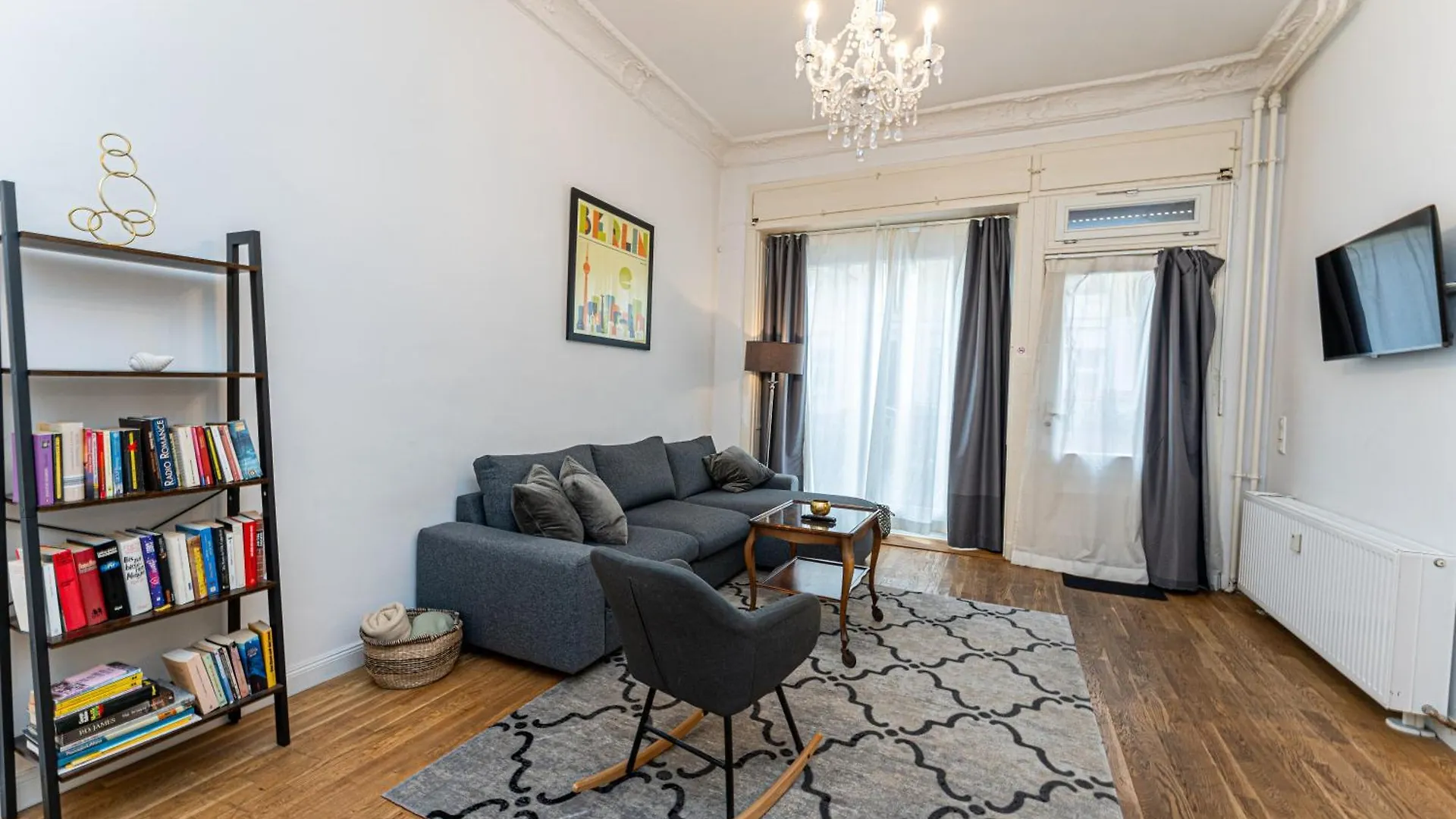 Be In Berlin Apartments Zentral Und Ruhig Fuer Familien Und Geschaeftsreisende In Schoeneberg 0*,  Germany